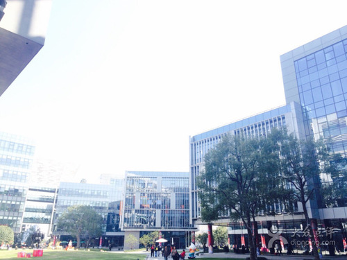 中辉凯旋城超值三室仅此一套价格一周有效买了就赚